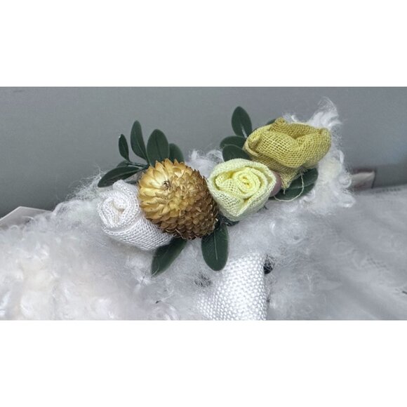 White Sheep Figurine Floral Crown Bow Critters Farm Animal Home Decor Easter - Picture 5 of 9